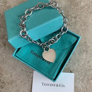 Tiffany & Co Heart Charm bracelet